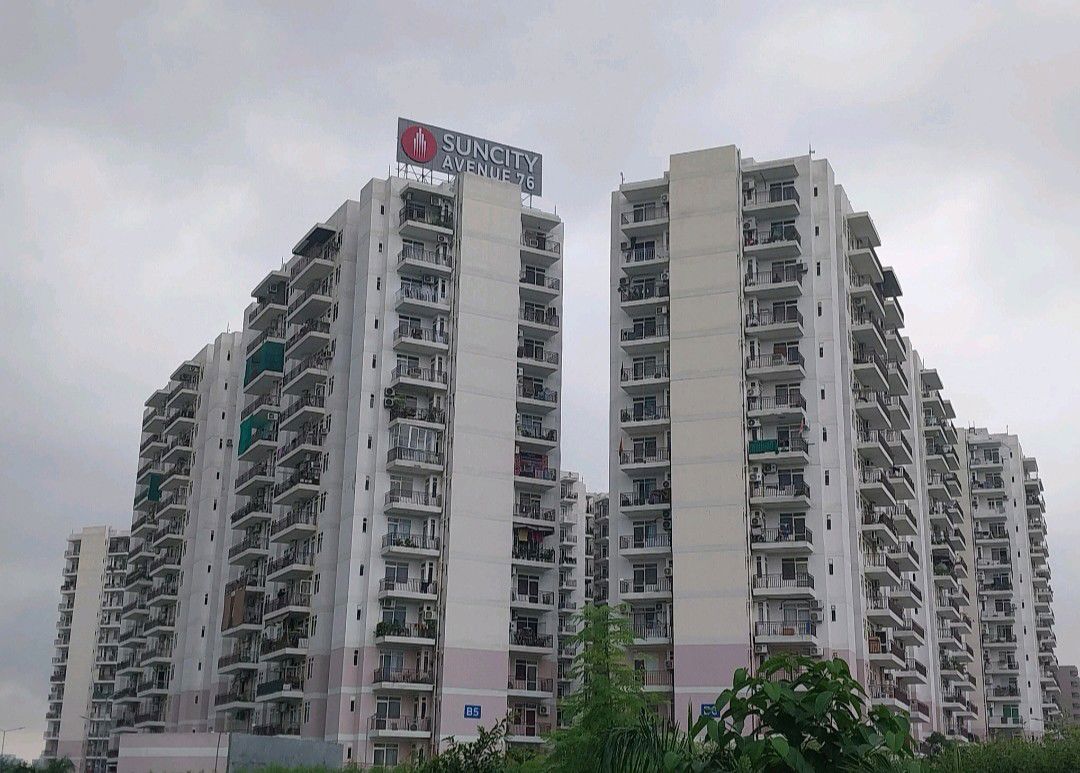 2 BHK Apartment For Sale in Suncity Avenue 76