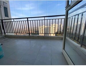 2 BHK Apartment For Sale in Pyramid Pride, Sector 76
