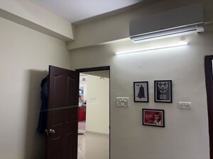 Furnished Amenities in 3 BHK Builder Floor at Madhapur – for Rent