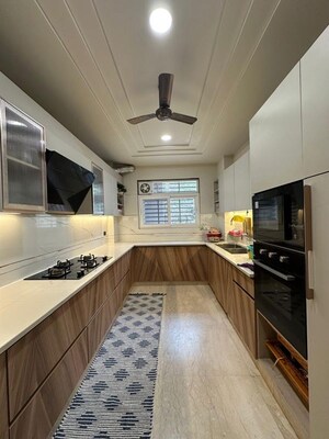 Kitchen in 3 BHK Builder Floor at RWA Residential Society Sector 46, Sector 46 – for Rent