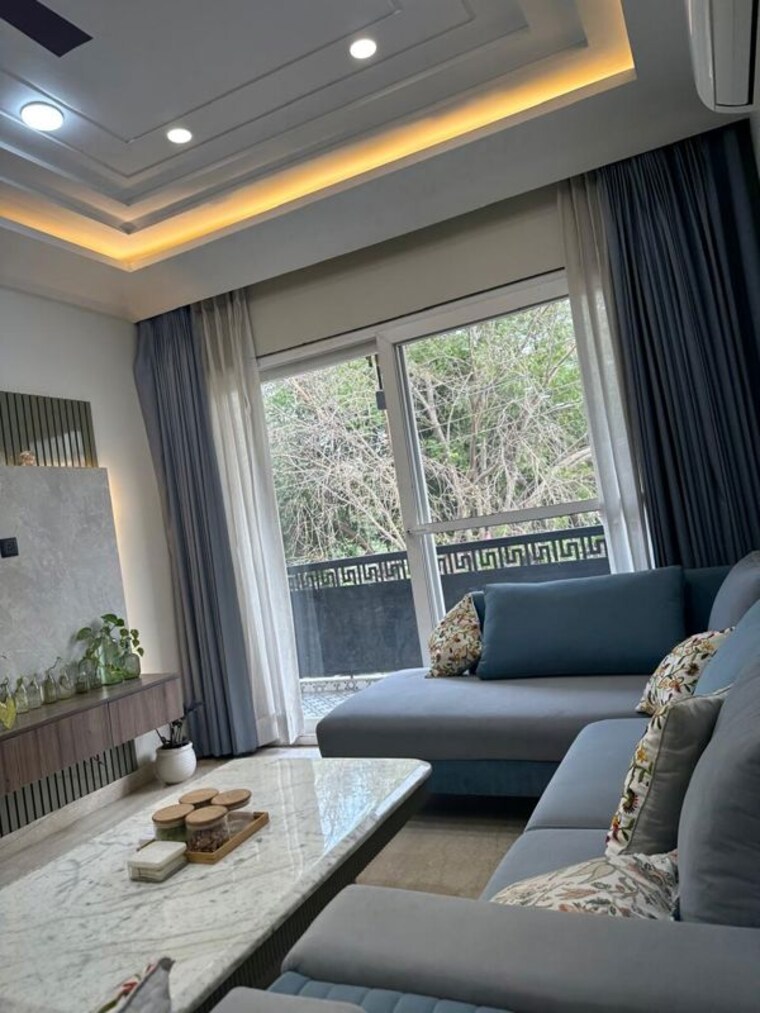 Living Room, rwa-residential-society-sector-46 3 Bedroom 2300 Sq.Ft. Builder Floor In Sector 46 Gurgaon 10168718