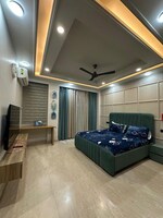 3 BHK +  2300 Sq.Ft. Builder Floor in RWA Residential Society Sector 46