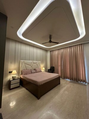 Bathroom in 3 BHK Builder Floor at RWA Residential Society Sector 46, Sector 46 – for Rent