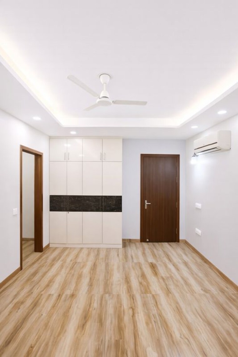 Bedroom, huda-staff-colony 4 Bedroom 2500 Sq.Ft. Builder Floor In Sector 46 Gurgaon 10168740