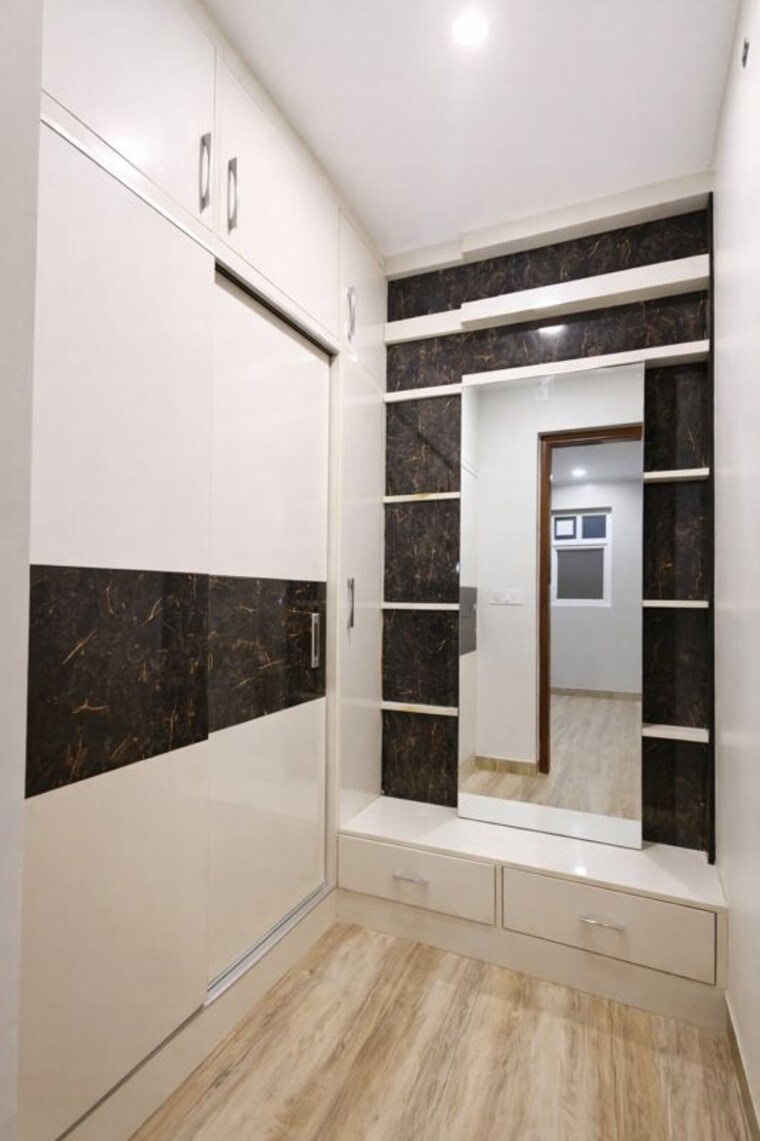 Kitchen, huda-staff-colony 4 Bedroom 2500 Sq.Ft. Builder Floor In Sector 46 Gurgaon 10168740