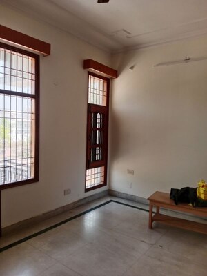 Room in 3.5 BHK Builder Floor at Sector 13 – for Rent
