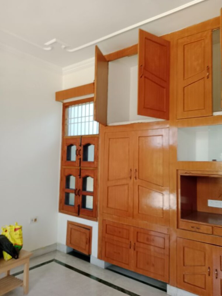 undefined, sector 13 3.5 Bedroom 2600 Sq.Ft. Builder Floor In Sector 13 Panipat 10168751