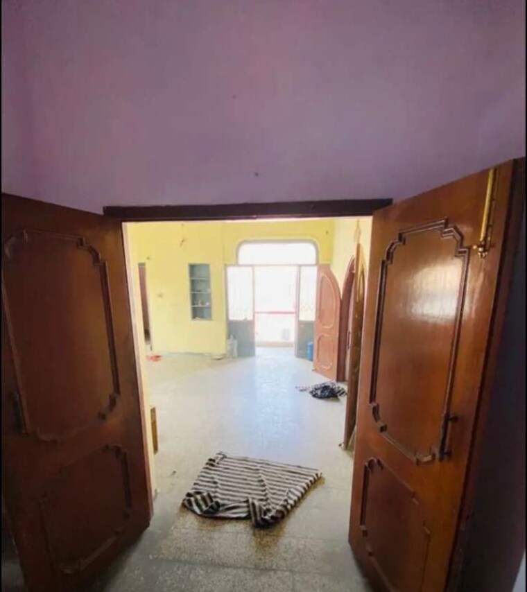 Living Room, husainganj 2 Bedroom 1650 Sq.Ft. Apartment In Husainganj Lucknow 10168754