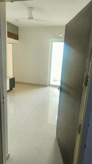 2.5 BHK Apartment For Rent in Amrapali Terrace Homes, Tech Zone 4 Greater Noida