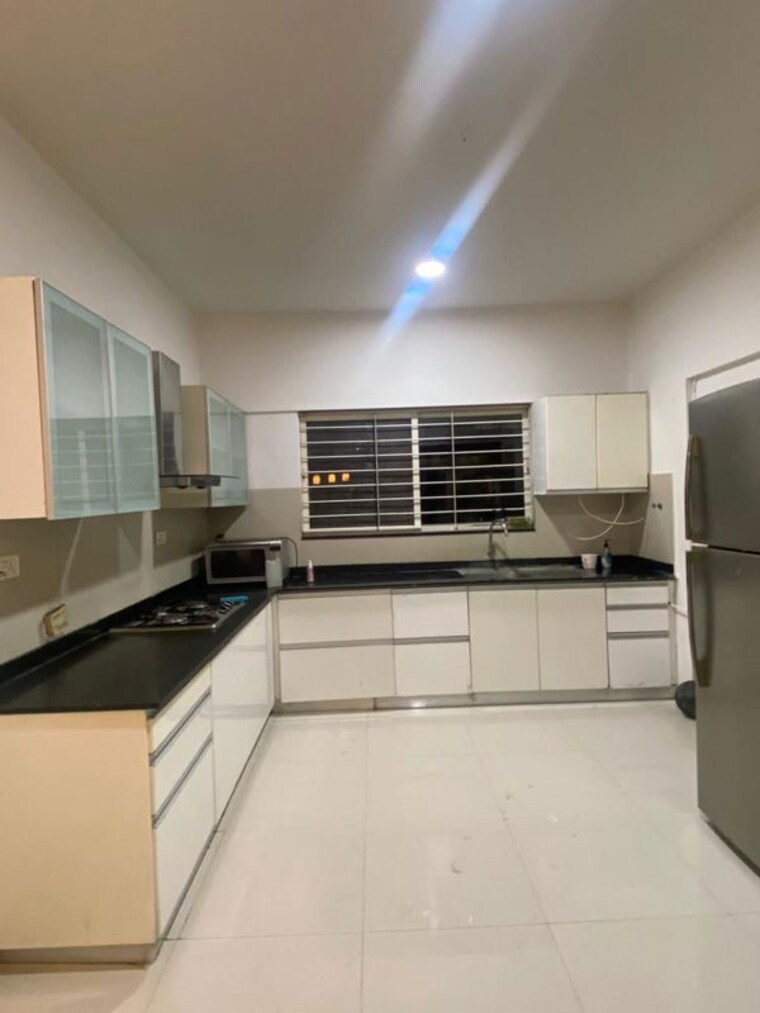 Kitchen, kolte-patil-24k-glitterati 3.5 Bedroom 2420 Sq.Ft. Apartment In Pimple Nilakh Pune 10168772
