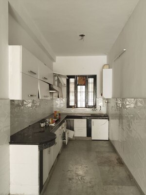 Kitchen in 3 BHK Builder Floor at Sector 37 – for Rent