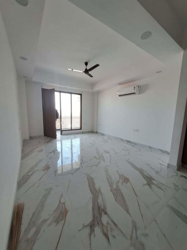 2 BHK Builder Floor For Rent in Unitech South City 1