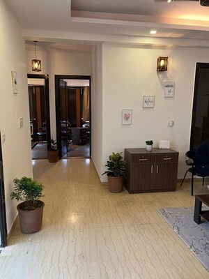 Living Room in 2 BHK Builder Floor at Sector 30 – for Rent