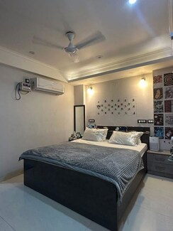 1 Rk+ Pooja Room Builder Floor For Rent in RWA Residential Society Sector 46