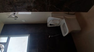 Bathroom in 1 RK Builder Floor at RWA Residential Society Sector 46, Sector 46 – for Rent
