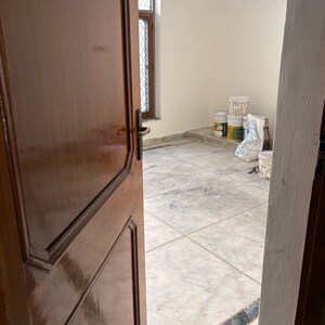 Room in 3 BHK Independent House at Sector 6 – for Rent