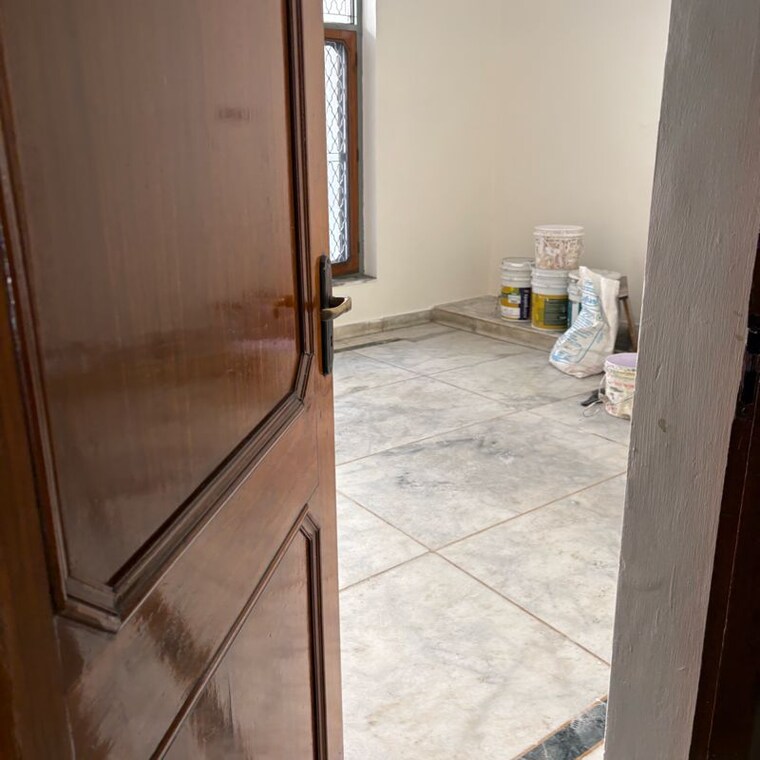 Room, sector 6 3 Bedroom 250 Sq.Ft. Independent House In Sector 6 Bahadurgarh 9569403