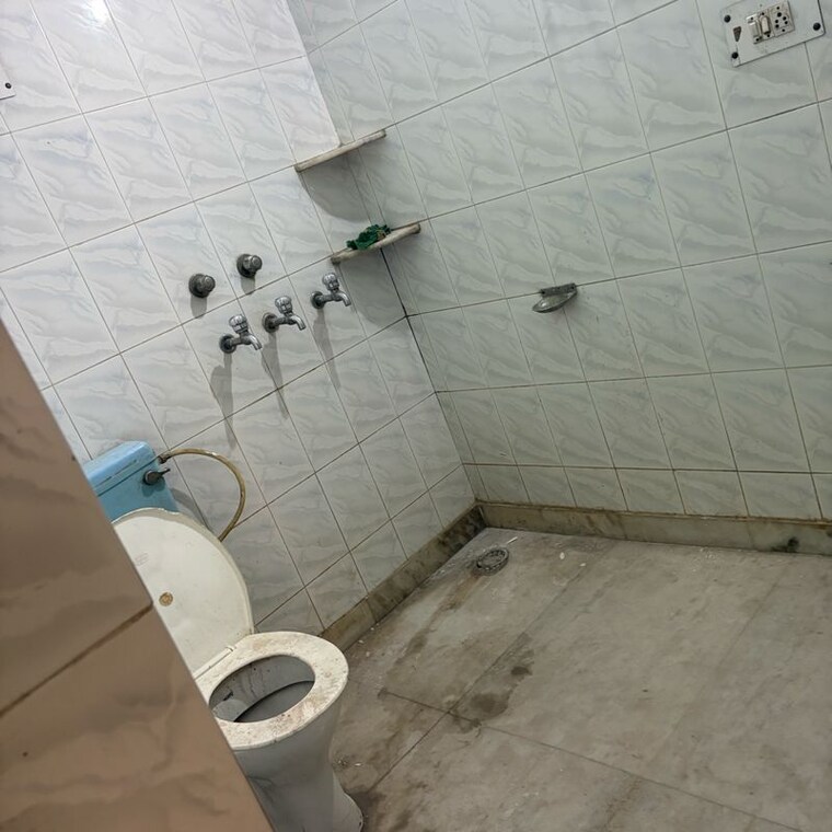Bathroom, sector 6 3 Bedroom 250 Sq.Ft. Independent House In Sector 6 Bahadurgarh 9569403