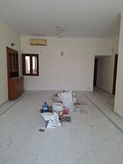 2 BHK + Pooja Room,Study Room Builder Floor For Rent in Gulmohar Park