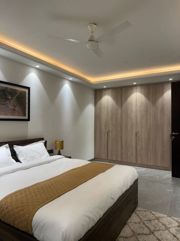 Bedroom, greater kailash i 3 Bedroom 250 Sq.Yd. Builder Floor In Greater Kailash I Delhi 10168838