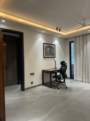 Parking in 3 BHK Builder Floor at Greater Kailash I – for Rent