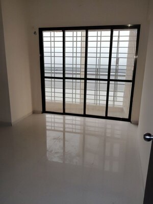 Bedroom in 2 BHK Apartment at Span Heights, Bhayandar West – for Rent