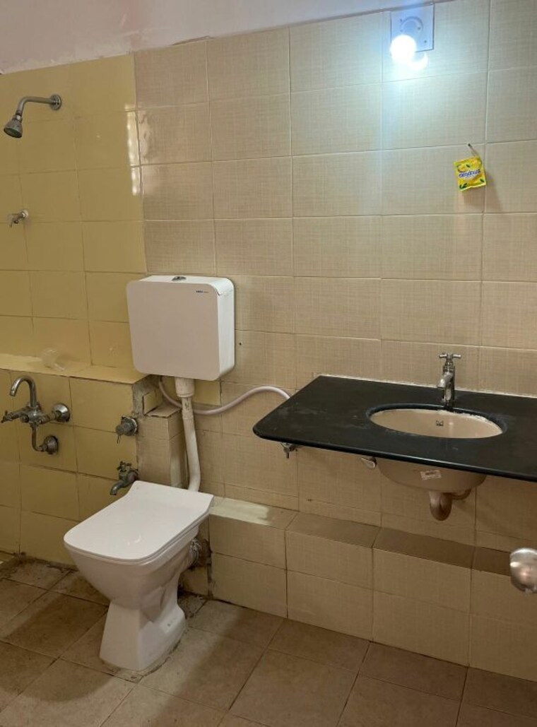 Bathroom, south bopal 3 Bedroom 2400 Sq.Ft. Villa In South Bopal Ahmedabad 10168857