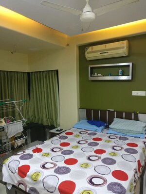 2 BHK Apartment For Rent in Gurudev Apartment, Prabhadevi