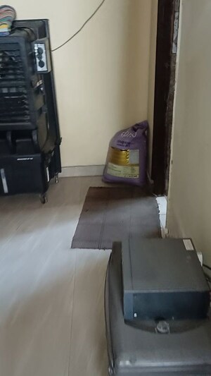 Furnished Amenities in 2 BHK Builder Floor at Krishna Garden Colony – for Sale