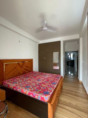 Bedroom in 1 BHK Builder Floor at Saket – for Rent
