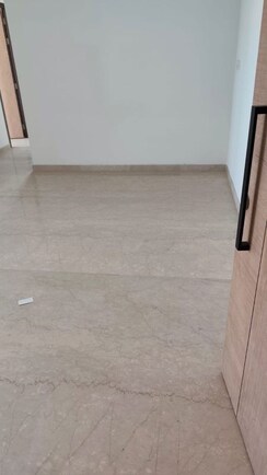 2 BHK + Servant Room Apartment For Rent in Dosti Flamingos