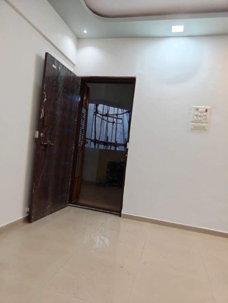 Room, dombivli west 1 Bedroom 609 Sq.Ft. Apartment In Dombivli West Thane 10168899
