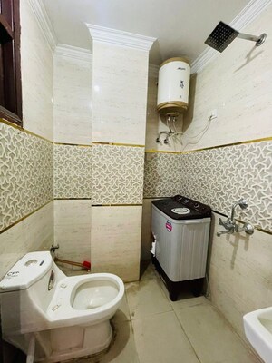 Bathroom in 1 BHK Builder Floor at Saket – for Rent