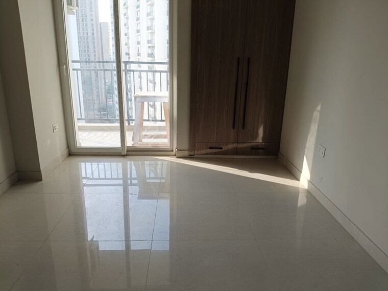 Room, sector 150 3 Bedroom 1404 Sq.Ft. Apartment In Sector 150 Noida 10168990