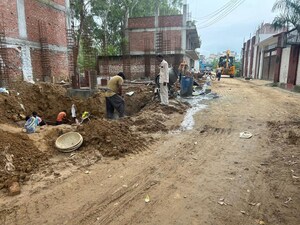  Plot – Exterior View View at Jaunapur - for Sale