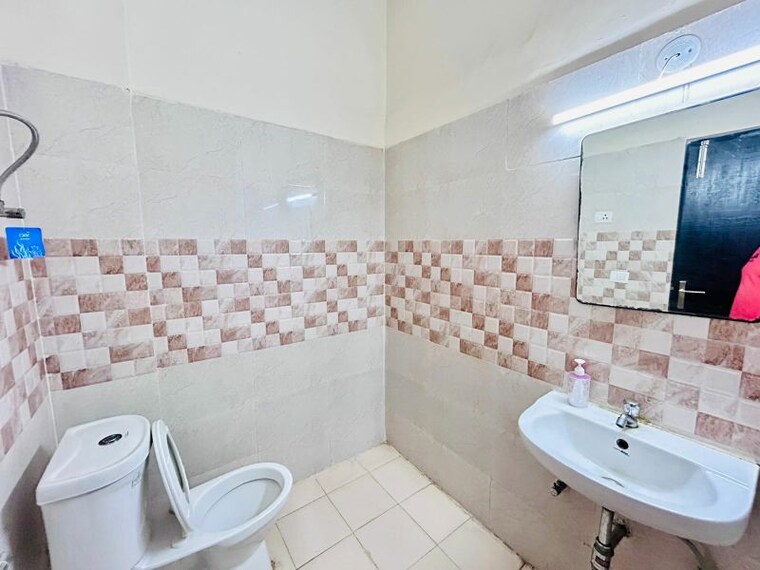 Bathroom, amrapali-dream-valley 3 Bedroom 1690 Sq.Ft. Villa In Tech Zone 4 Greater Noida Greater Noida 9325095