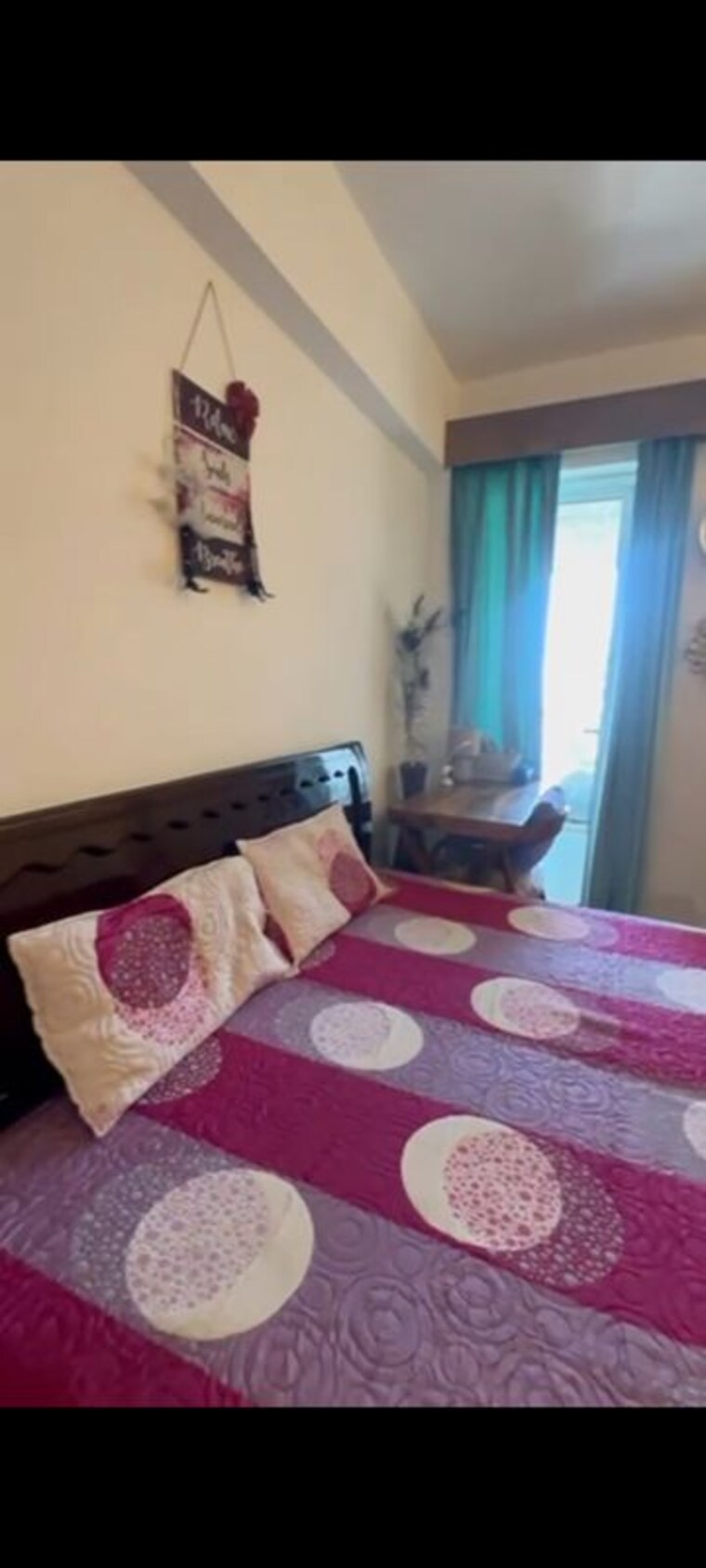 Living Room, dlf-new-town-heights-ii 4 Bedroom 1845 Sq.Ft. Apartment In Sector 86 Gurgaon 10169148