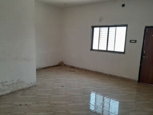 Room in 2 BHK Builder Floor at Isanpur – for Rent