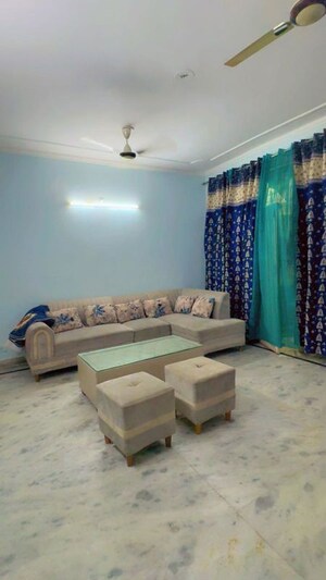 2 BHK Builder Floor For Rent in Green Fields Colony