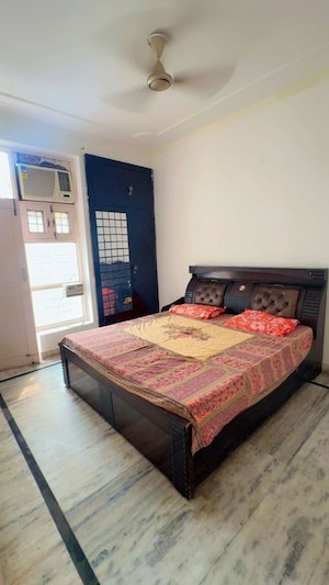 Bedroom in 2 BHK Builder Floor at Green Fields Colony – for Rent