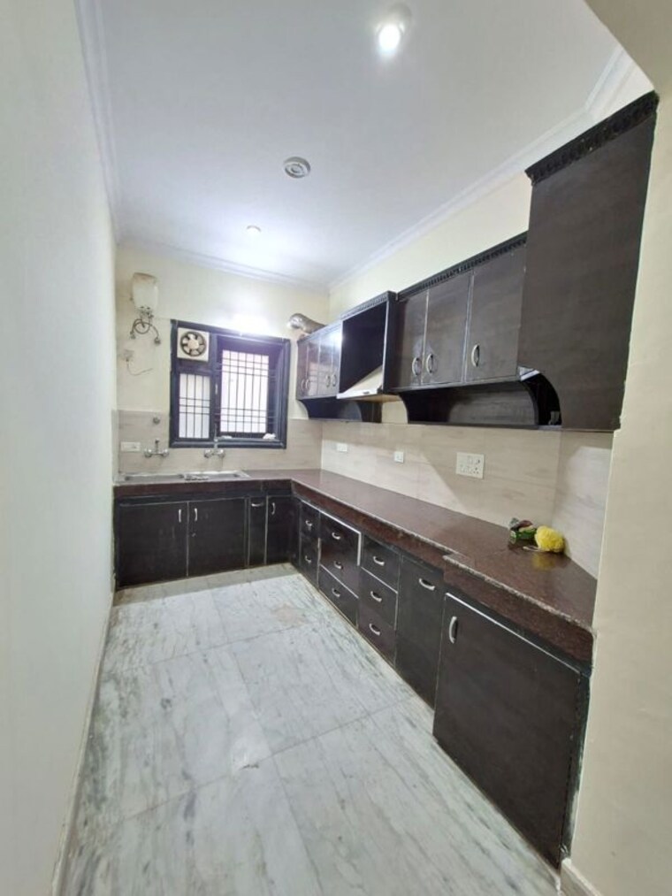 Kitchen, hewo-apartments-gurgaon 2 Bedroom 1500 Sq.Ft. Apartment In Sector 47 Gurgaon 10169170
