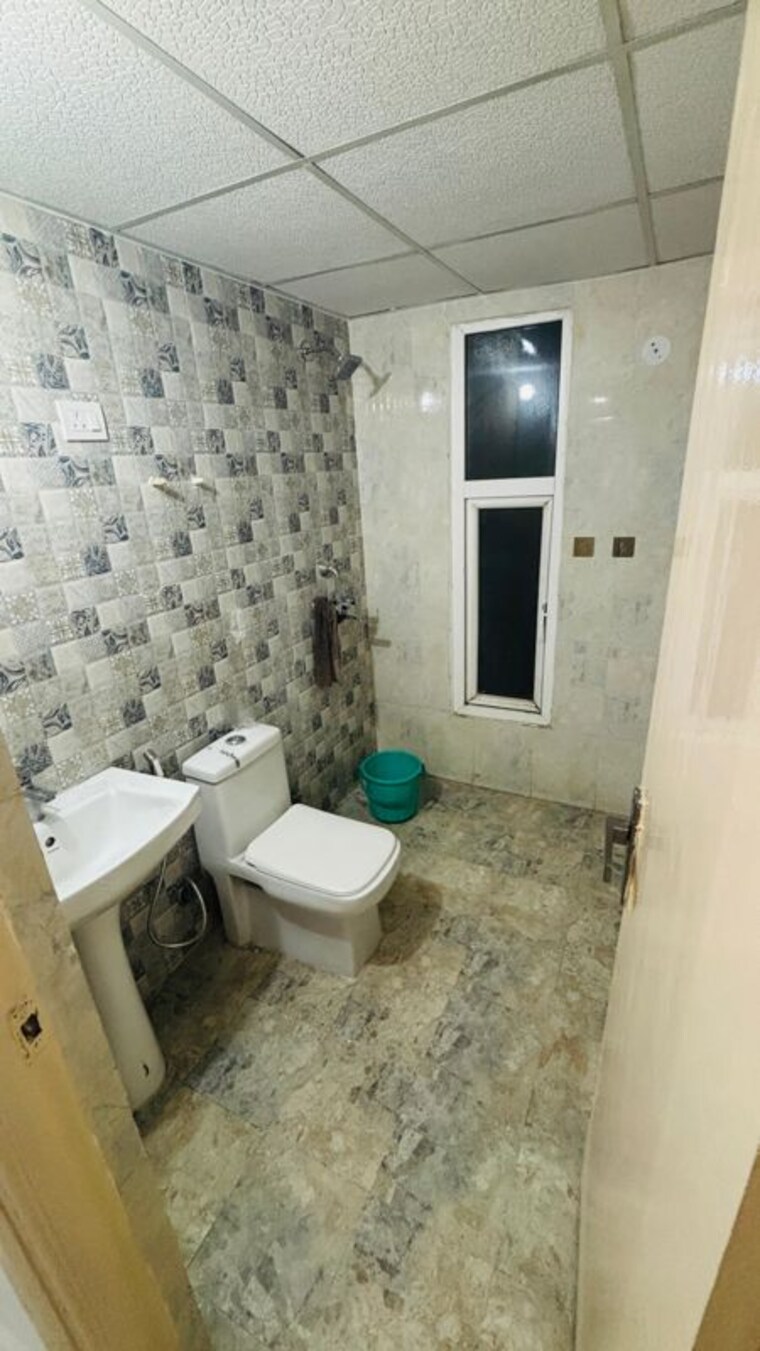 Bathroom, nilaya-greens 2 Bedroom 927 Sq.Ft. Apartment In Raj Nagar Extension Ghaziabad 10088870