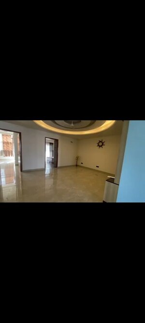 Room in 3 BHK Apartment at DLF Garden City Independent Floors, Sector 92 – for Rent
