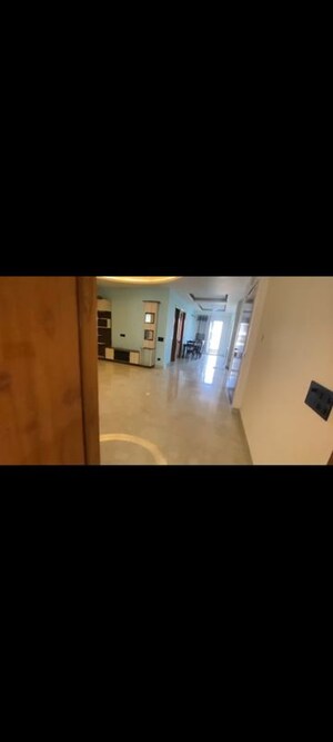 Room in 3 BHK Apartment at DLF Garden City Independent Floors, Sector 92 – for Rent