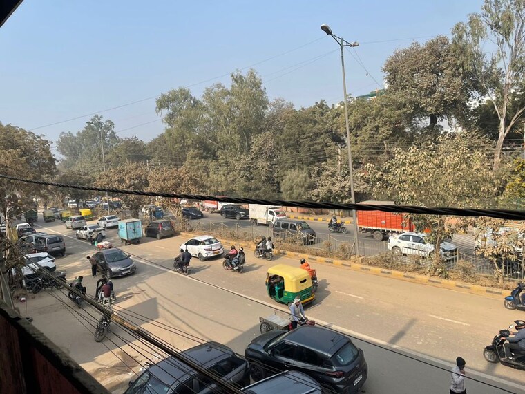 Parking, saket Commercial Showroom 3800 Sq.Ft. In Saket Delhi 10169197