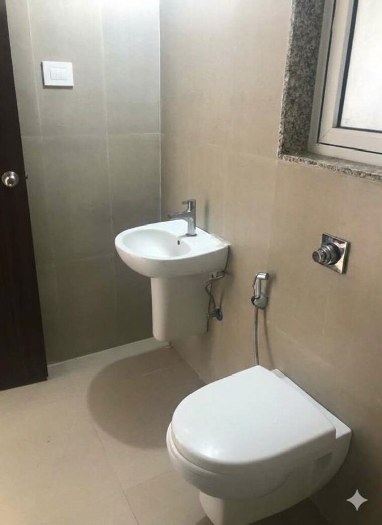Bathroom, runwal-forests 2 Bedroom 1000 Sq.Ft. Apartment In Kanjurmarg West Mumbai 10169221