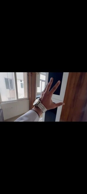 Furnished Amenities in 2 BHK Apartment at Shree Vardhman Green Court, Sector 90 – for Rent