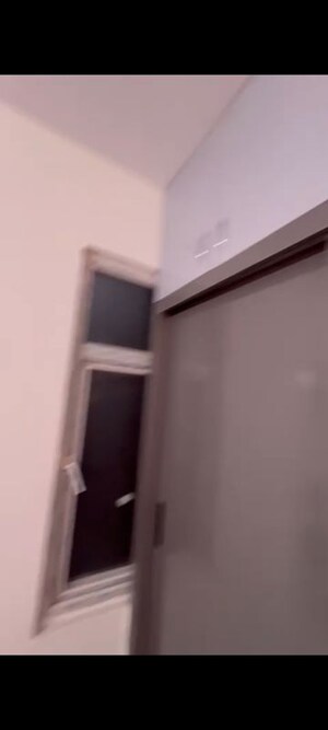 Furnished Amenities in 2 BHK Apartment at Shree Vardhman Green Court, Sector 90 – for Rent