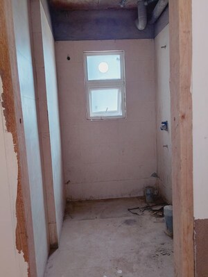 Bathroom in 3 BHK Apartment at Omaxe Hazratganj Residency, Gomti Nagar – for Sale