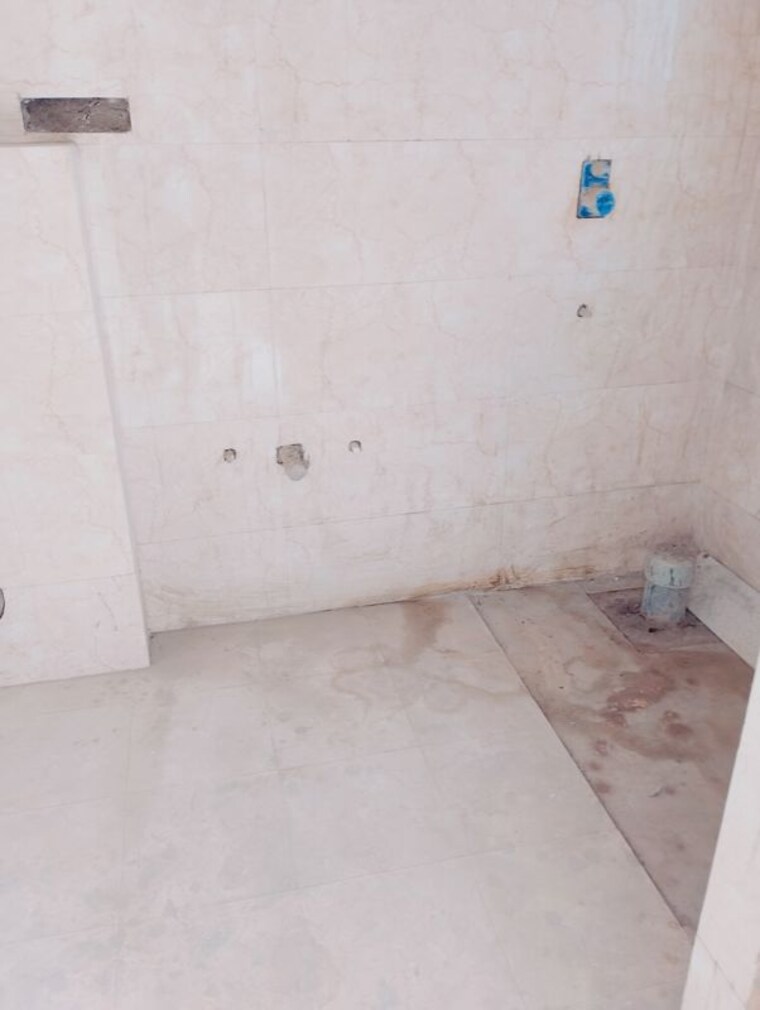Bathroom, omaxe-hazratganj-residency 3 Bedroom 1710 Sq.Ft. Apartment In Gomti Nagar Lucknow 10169275